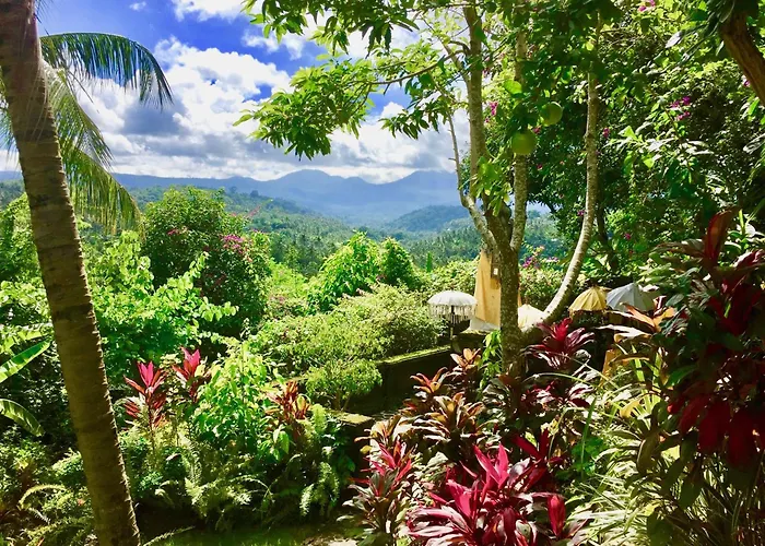 Gunung Paradis Retreat